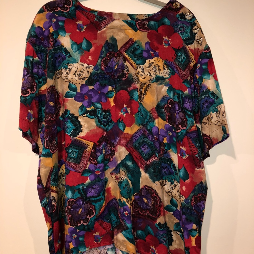 Beautiful Multicolored Blouse 👚